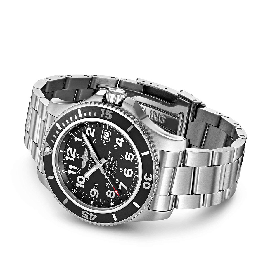 Часы Breitling Superocean II 44 A17392D71B1A1 — сталь металл, Швейцария