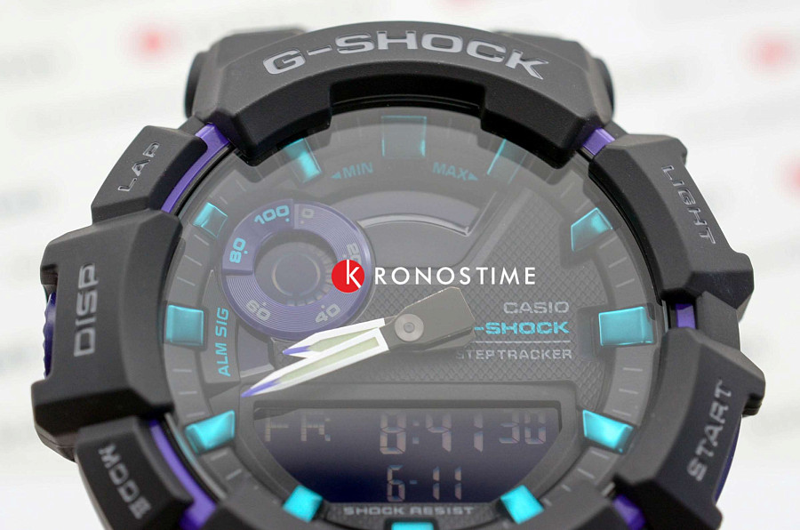 Часы Casio G-Shock GBA-900-1A6DR (GBA-900-1A6) — электронные, пластик