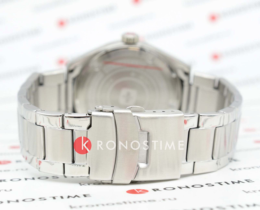Часы Swiss Military Hanowa Roadrunner SMWGK0005601 — артикул SMWGK0005601