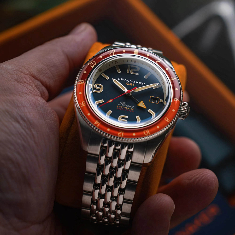 Часы Spinnaker Fleuss Gmt Automatic SP-5120-55 — механические, сталь металл