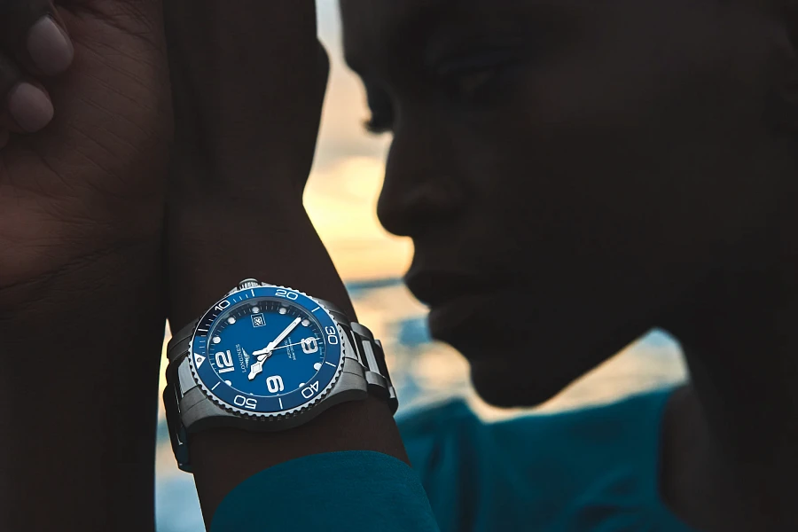 Часы Longines HydroConquest L3.780.4.96.6 — женские, механические
