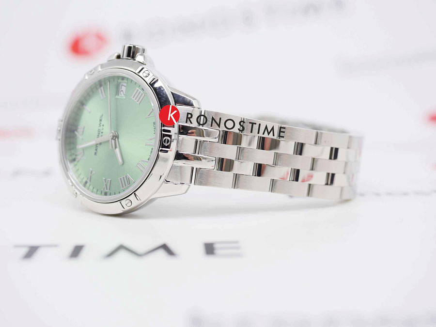 Часы Raymond Weil Tango 5960-ST-00520 — сталь металл, Швейцария