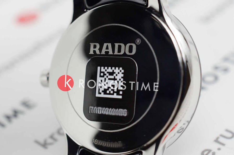 Часы Rado Centrix R30935172 — женские, сталь + керамические вставки