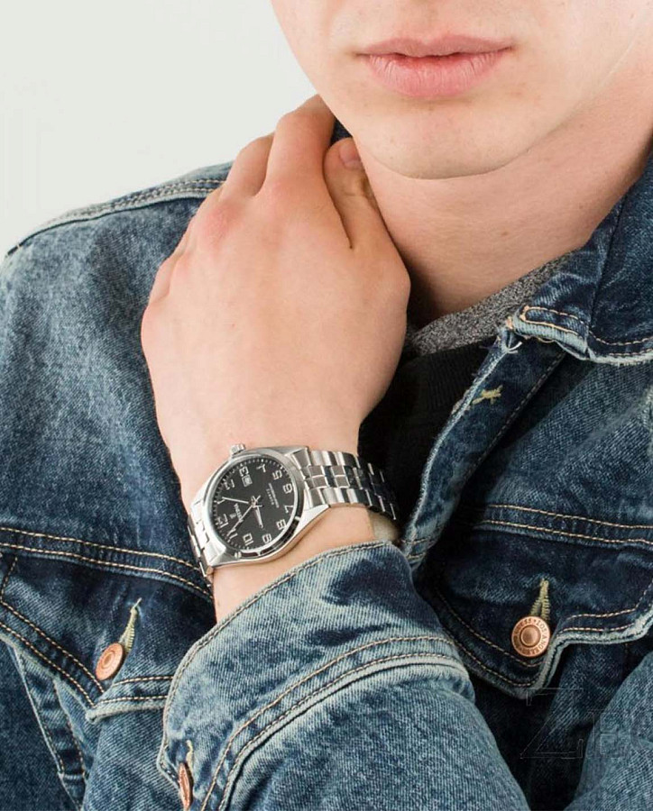 Часы Festina Classics F20437/4 — кварцевые, сталь металл
