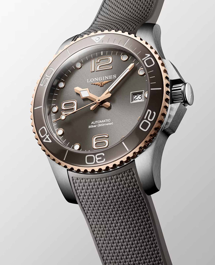 Часы Longines HydroConquest L3.780.3.78.9 — каучук, женские