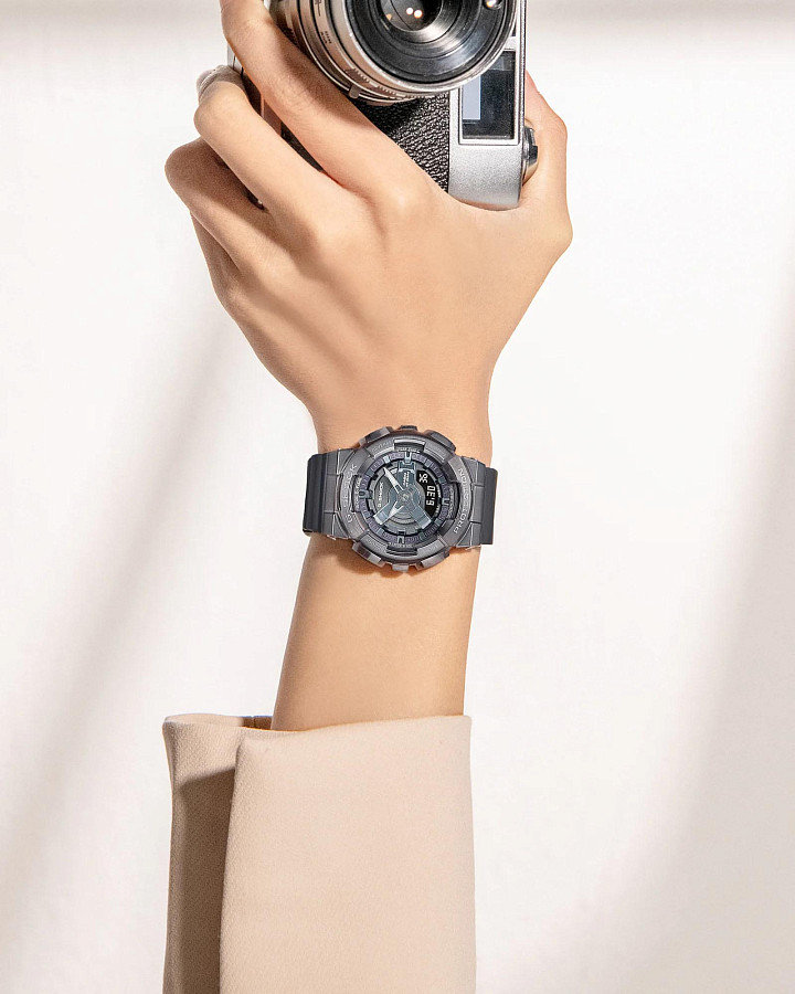 Часы Casio G-Shock GM-S110B-8ADR (GM-S110B-8A) — электронные, сталь пластик