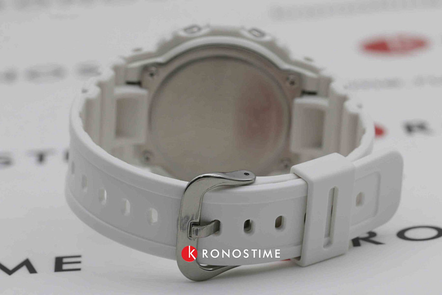 Часы Casio G-Shock DW-5600DN-7 — цветной, пластик