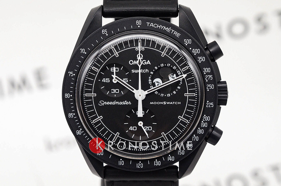 Часы Swatch x Omega Bioceramic Moonswatch Mission to The Moonphase - New Moon SO33B700 — артикул SO33B700