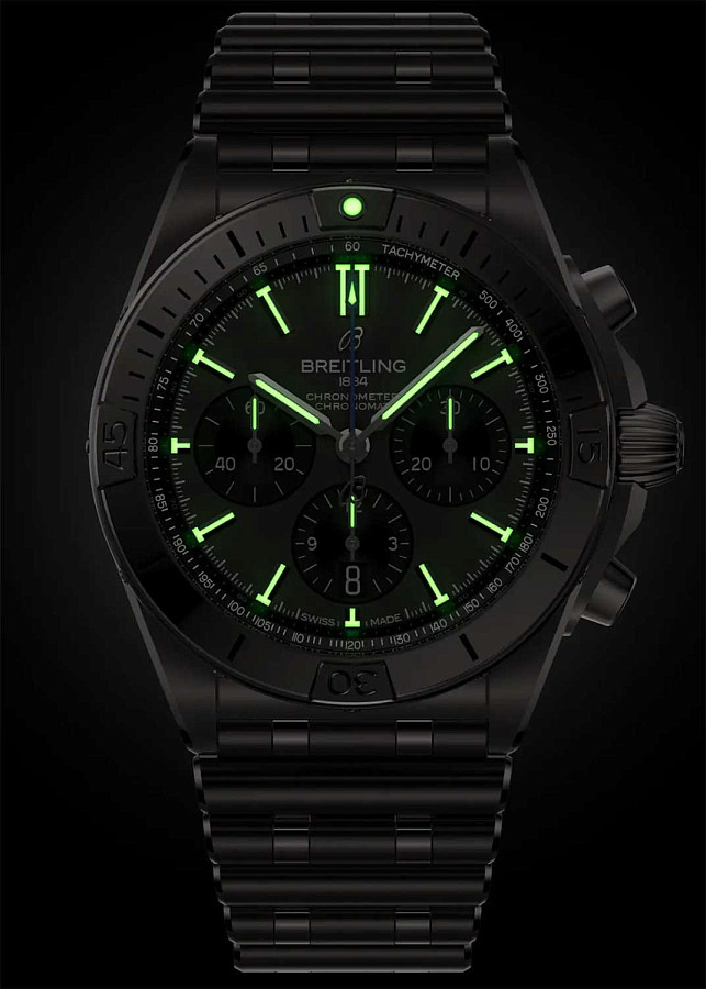 Часы Breitling Chronomat B01 42 mm EB0134101M1E1 — титан, Швейцария