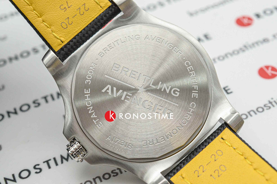 Часы Breitling Avenger Automatic 43 A17318101B1X1 — мужские, черный
