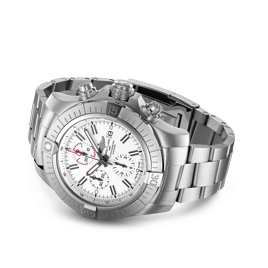 Часы Breitling Super Avenger Chronograph 48 A133751A1A1A1 — сталь металл, Швейцария