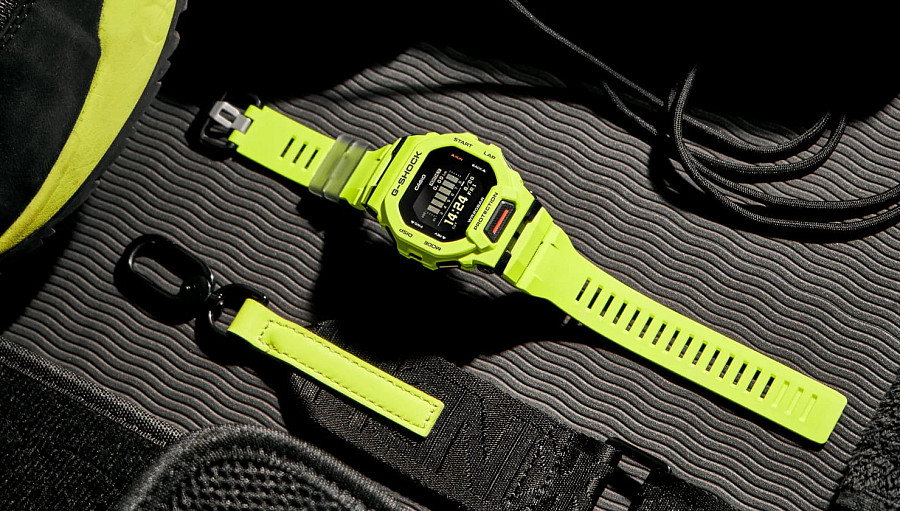 Часы Casio G-Shock GBD-200-9DR (GBD-200-9) — электронные, Япония, мужские