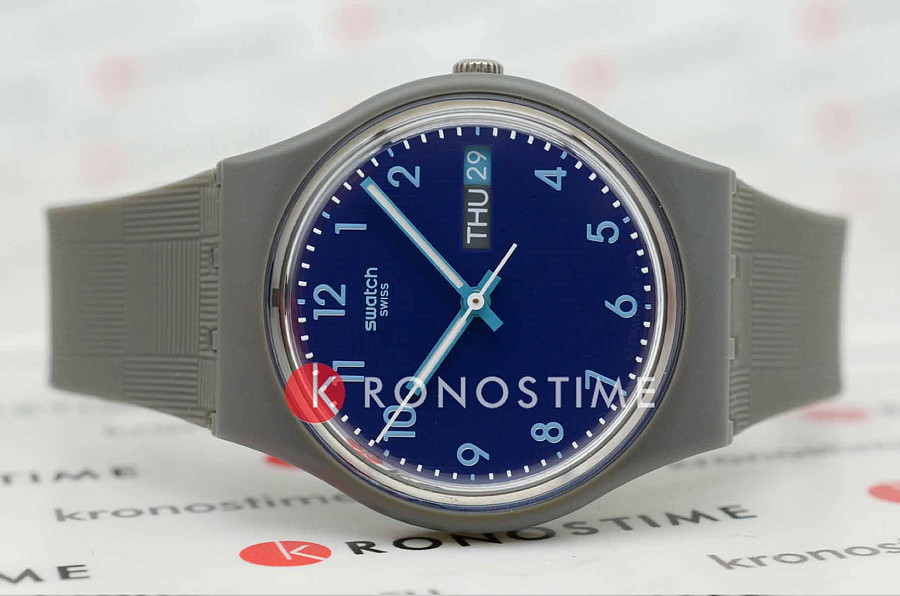 Часы Swatch Tile Dial SO28M701 — кварцевые, пластик