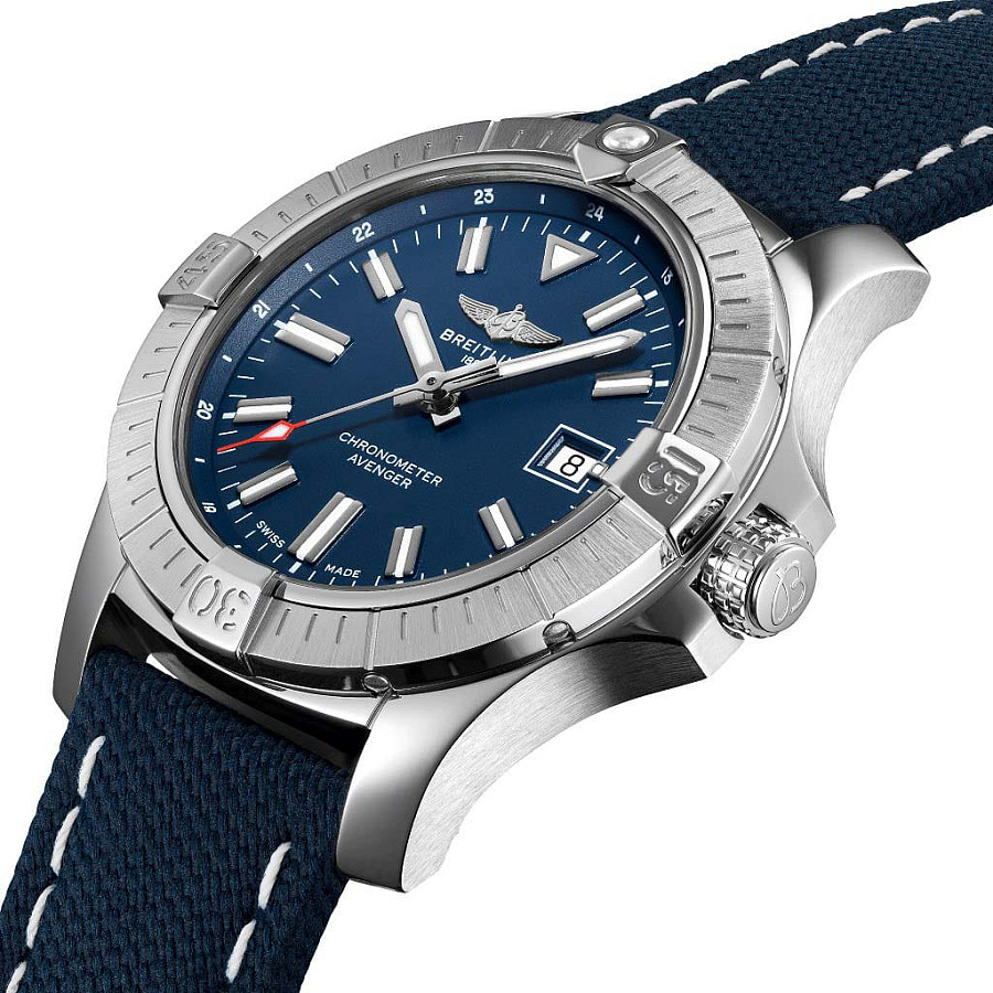 Часы Breitling Avenger Automatic 43 A17318101C1X1 — механические, металл сталь