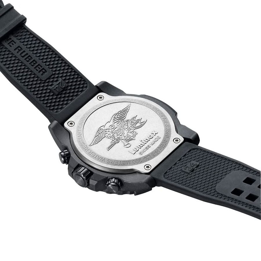 Часы Luminox Navy SEAL Chronograph 3580 Series XS.3587 — карбон пластик, Швейцария
