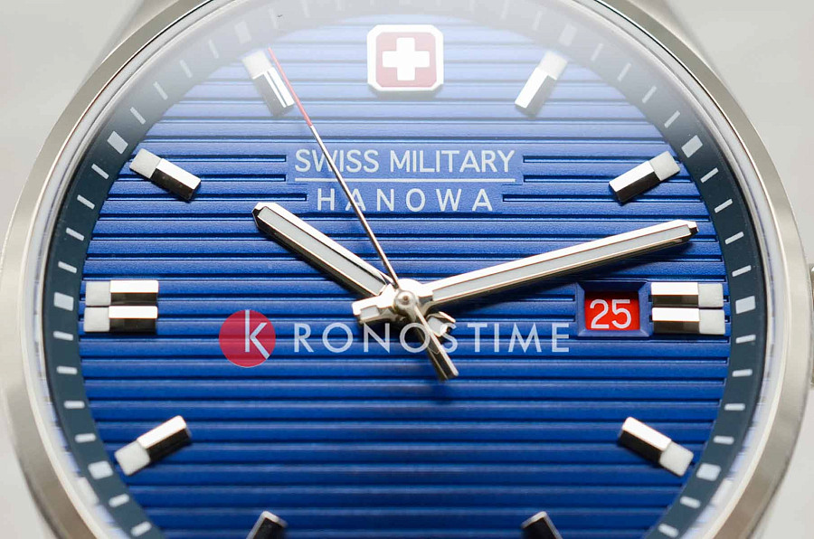 Часы Swiss Military Hanowa Roadrunner SMWGB2200106 — кожаный, мужские