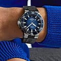 Швейцарские механические часы Oris Aquis 01 400 7763 4135-07 4 24 74EB, фото 4