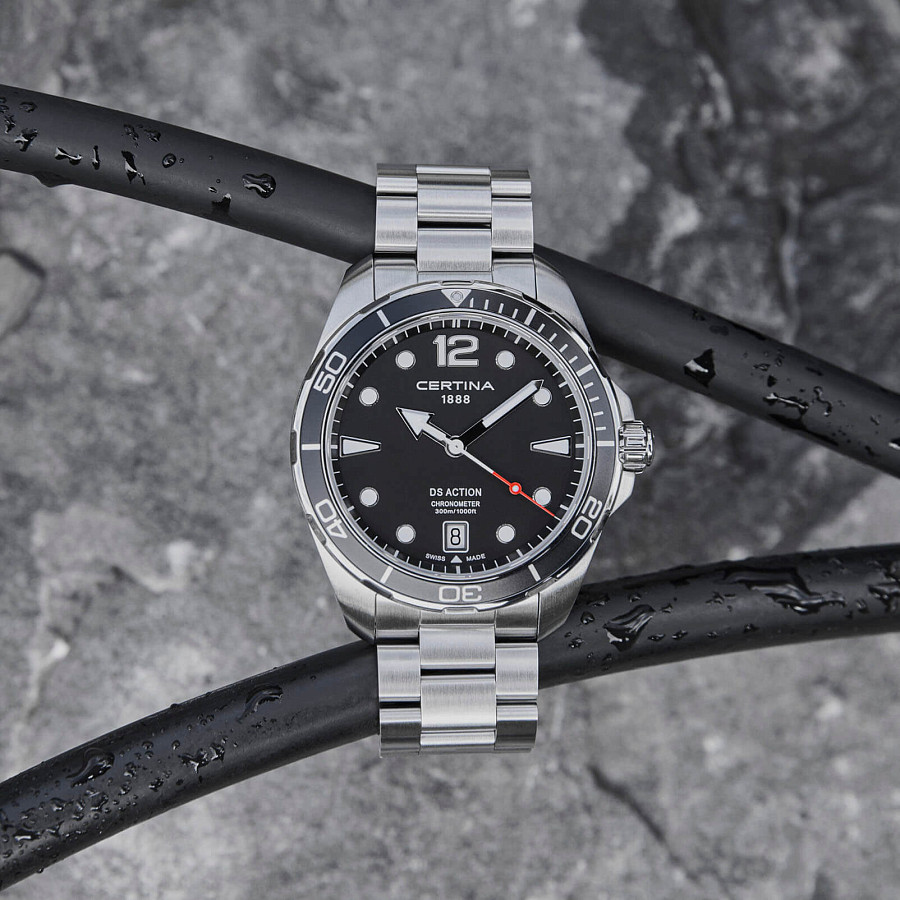 Часы Certina DS Action C032.451.11.057.00 — кварцевые, металл сталь