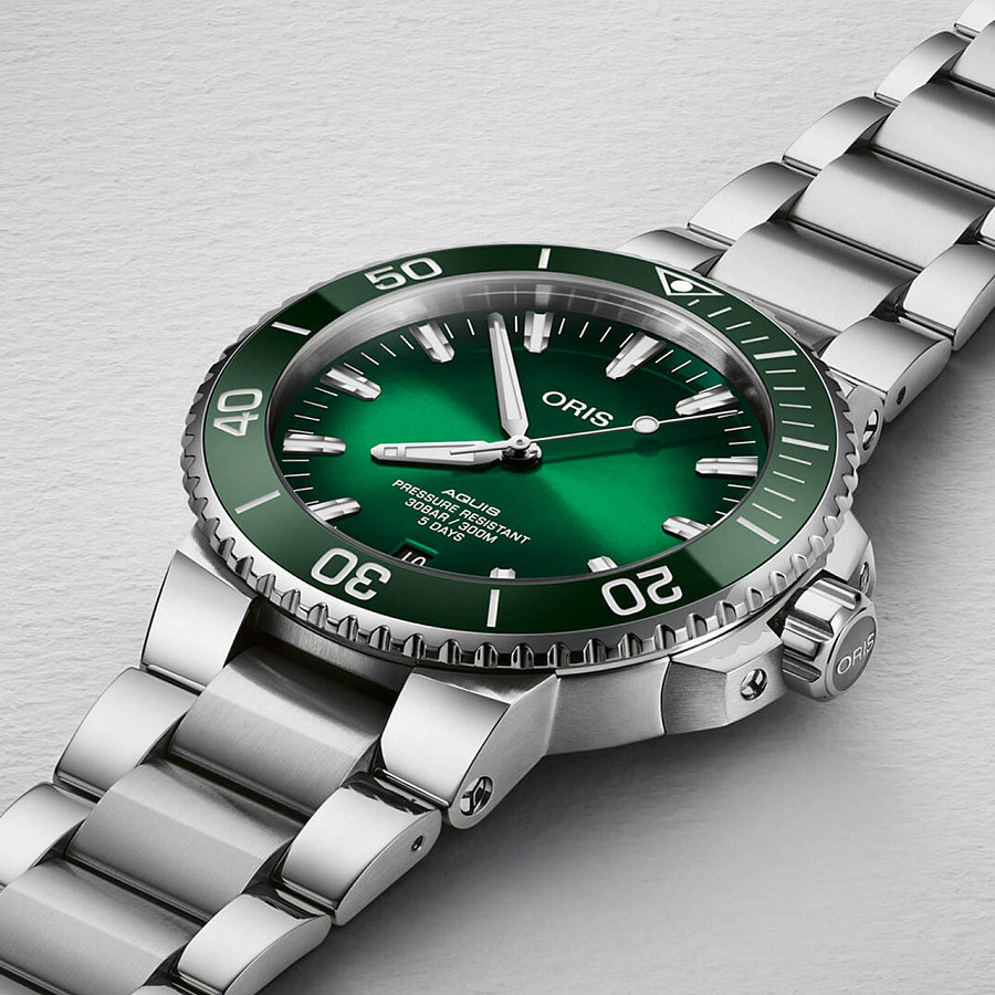 Часы Oris Aquis Date 01 733 7732 4157-07 8 21 05PEB — металл сталь, Швейцария