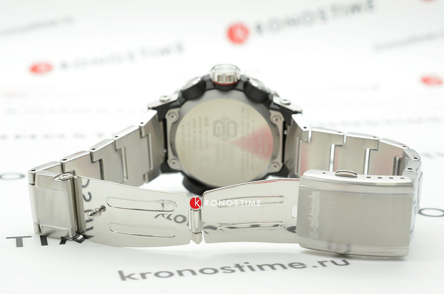 Часы Casio G-Shock GST-B200D-1A — сталь металл, мужские, Япония