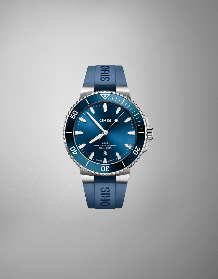 Часы Oris Aquis Date 01 733 7787 4135-07 4 22 35FC — сталь металл, Швейцария