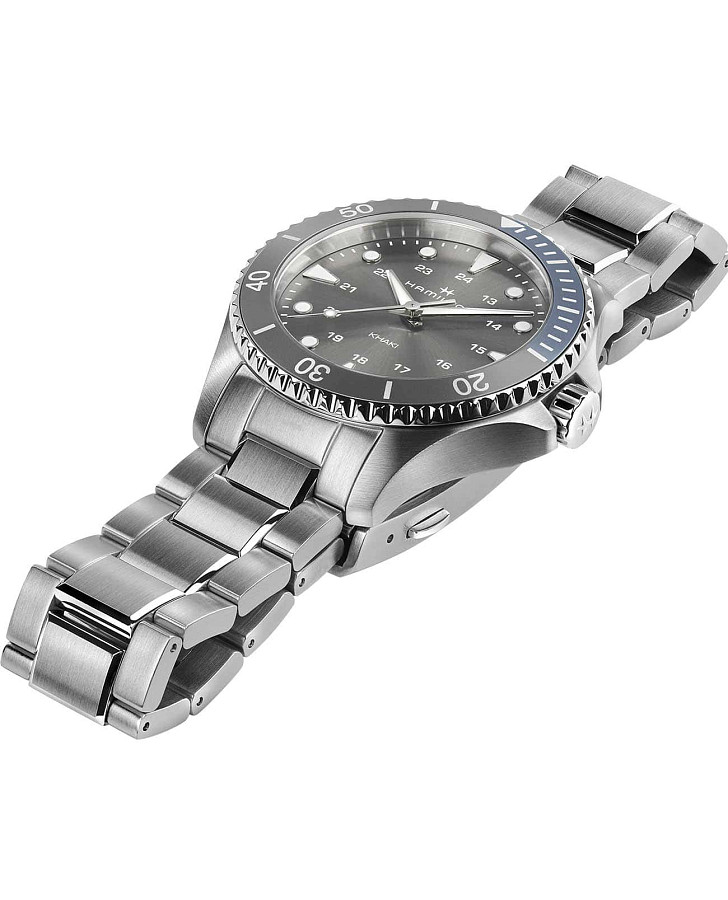 Часы Hamilton Khaki Navy Scuba Quartz H82211181 — кварцевые, сталь металл