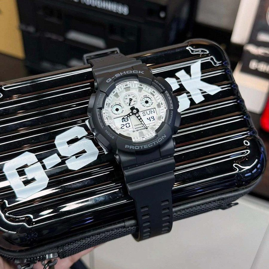 Часы Casio G-Shock GA-100WD-1A — Япония, кварцевые