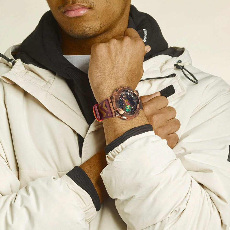 Часы Casio G-Shock GM-110RH-1A — электронные, сталь пластик