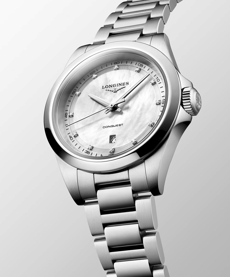 Часы Longines Conquest 30 mm L3.350.4.87.6 — сталь металл, Швейцария