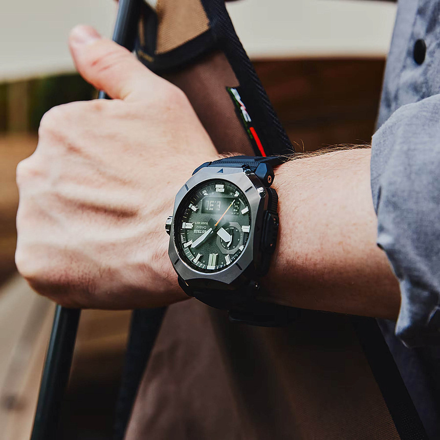 Часы Casio Pro Trek PRW-6900Y-1DR (PRW-6900Y-1) — кварцевые, сталь металл