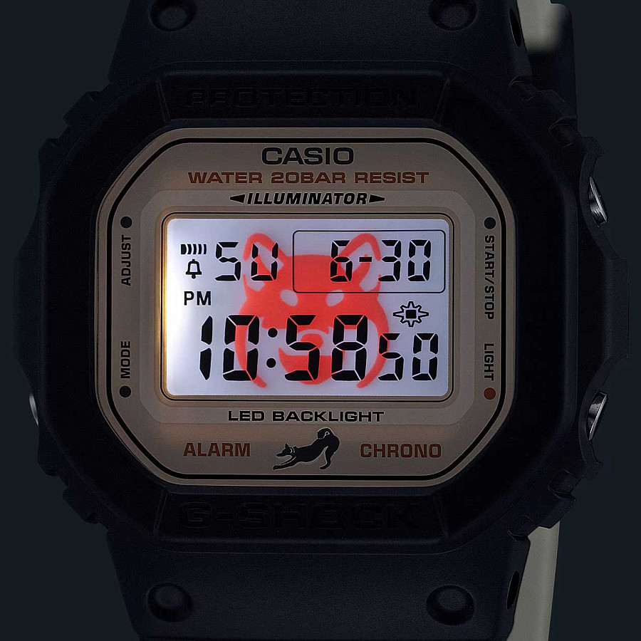 Часы Casio G-Shock DW-5600SHB-1 — электронные, пластик
