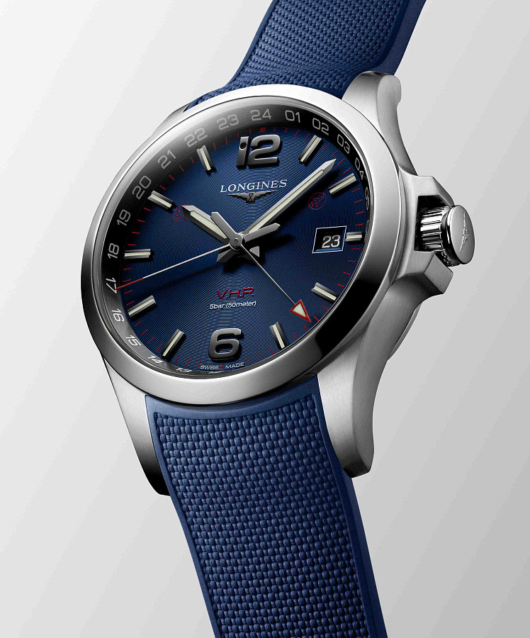 Часы Longines Conquest V.H.P. GMT L3.728.4.96.9 — кварцевые, металл сталь