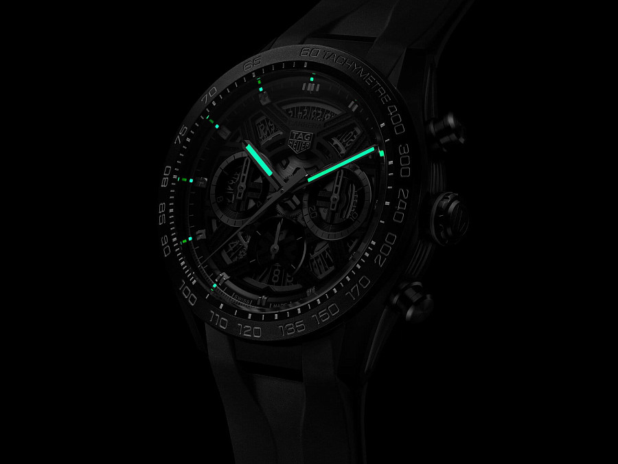 Часы TAG Heuer Carrera Chronograph Extreme Sport CBU2080.FT6272 — механические, титан
