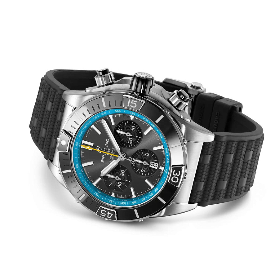 Часы Breitling Super Chronomat B01 44 mm AB01366A1B1S1 — сталь металл, Швейцария
