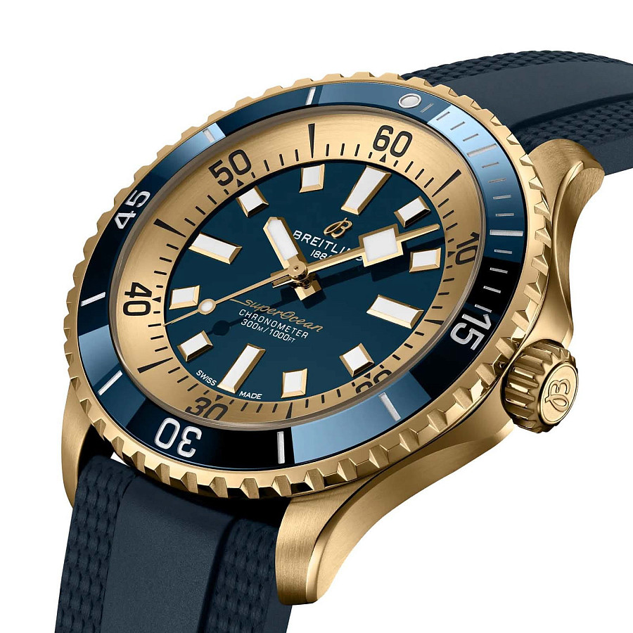 Часы Breitling Superocean Automatic 44 N173761A1C1S1 — механические, металл бронза