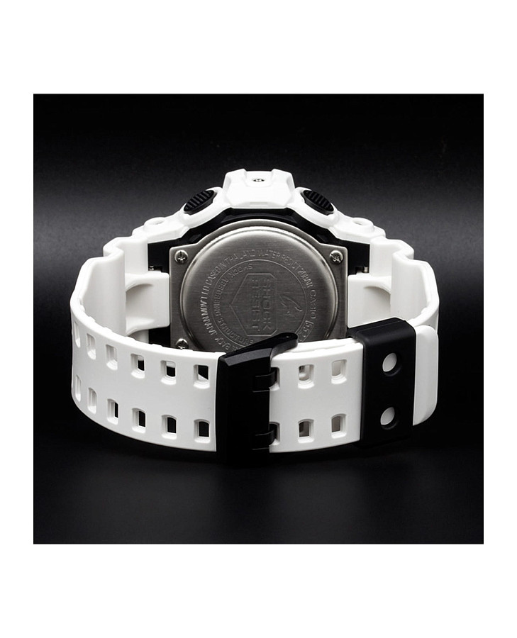 Часы Casio G-Shock GA-700-7ADR (GA-700-7A) — пластик, Япония