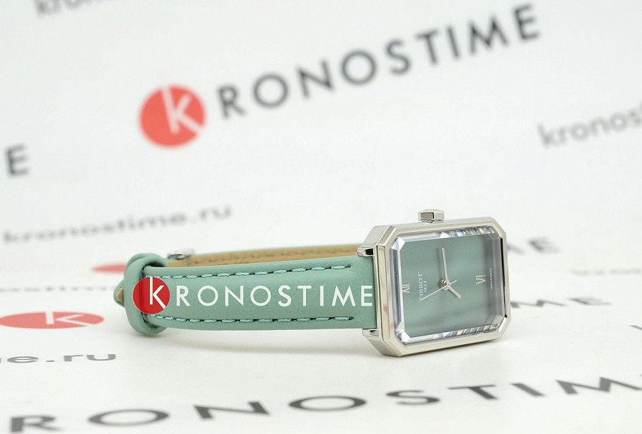 Часы Tissot SRV 30mm T160.110.16.093.00 — артикул T1601101609300