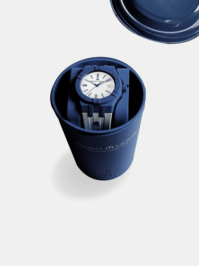Часы Maurice Lacroix Aikon Tide AI2008-BBB11-300-0 — каучук, мужские