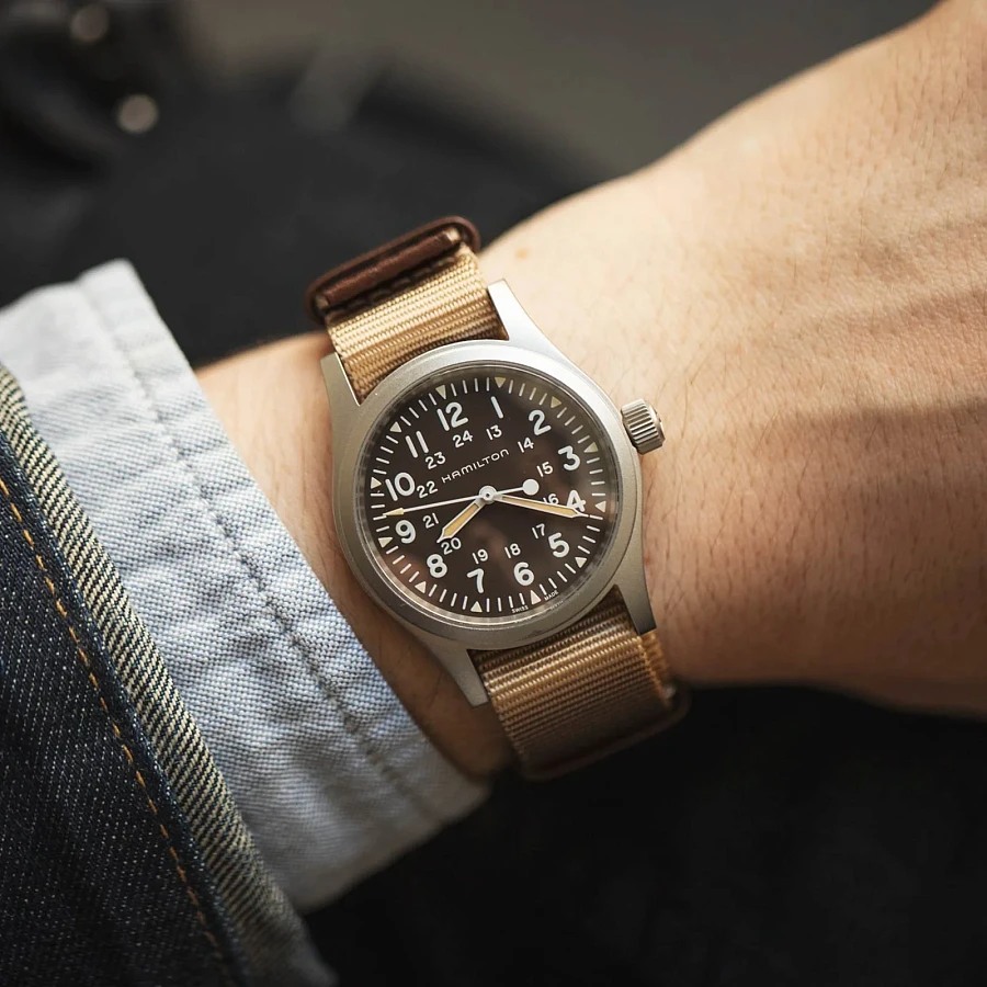 Часы Hamilton Khaki Field Mechanical H69439901 — коричневый, сталь металл