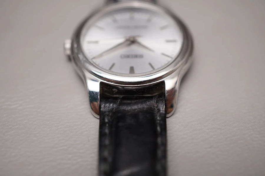 Часы Seiko Spirit SSXP001 — кожаный, женские
