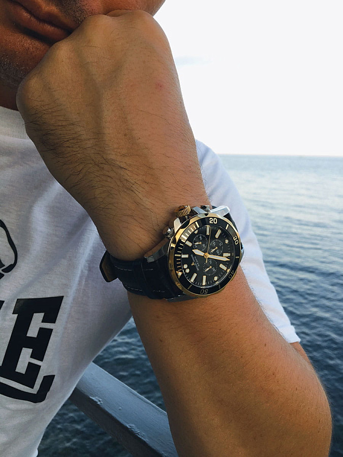 Часы Jacques Lemans Sport 1-2091E — кварцевые, металл сталь