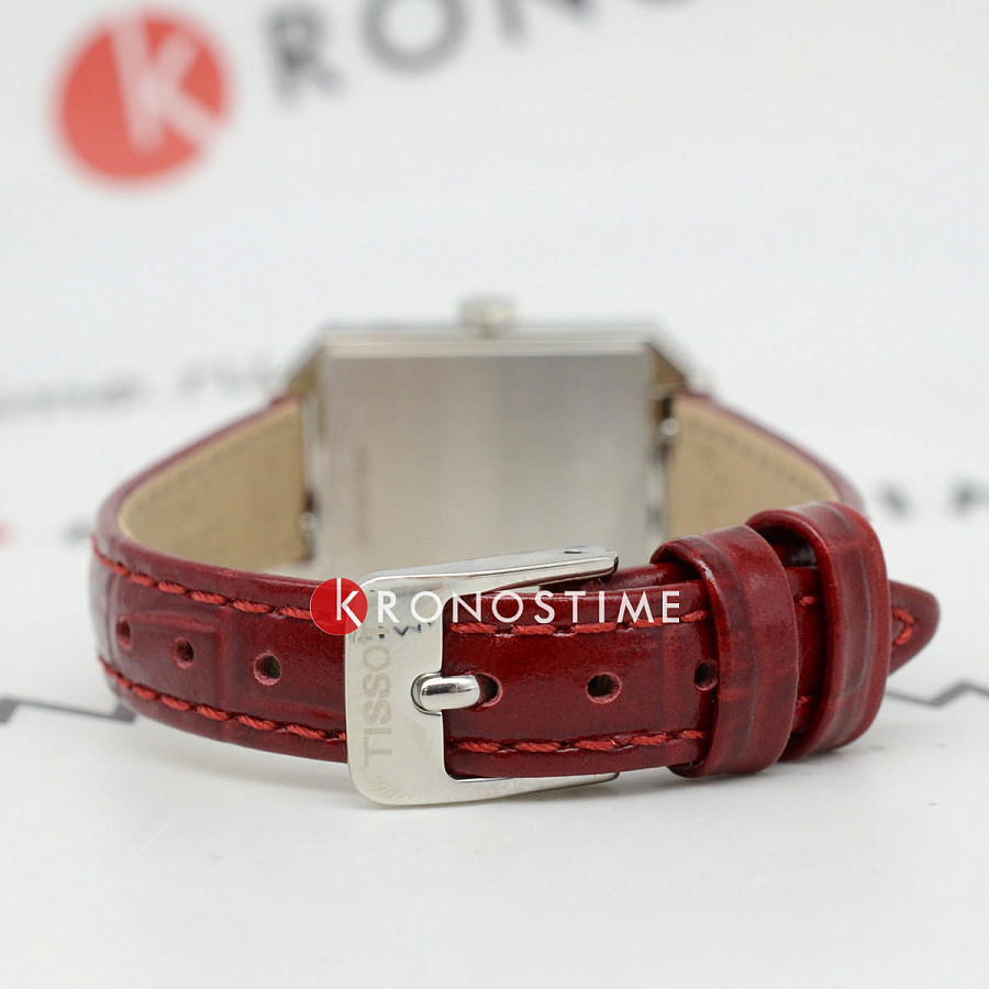 Часы Tissot SRV 30mm T160.110.16.423.00 — кожаный, женские