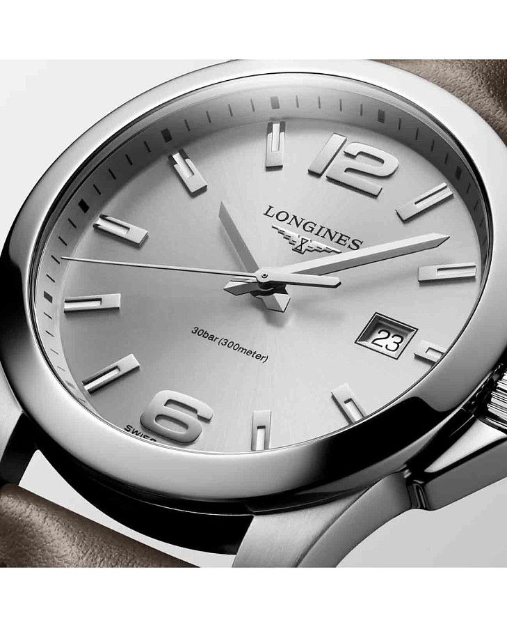 Часы Longines Conquest L3.759.4.76.5 — кварцевые, металл сталь