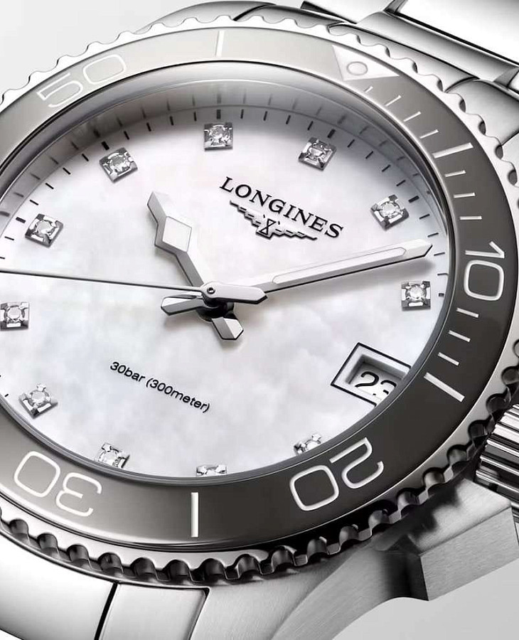 Часы Longines HydroConquest L3.370.4.87.6 — Швейцария, женские