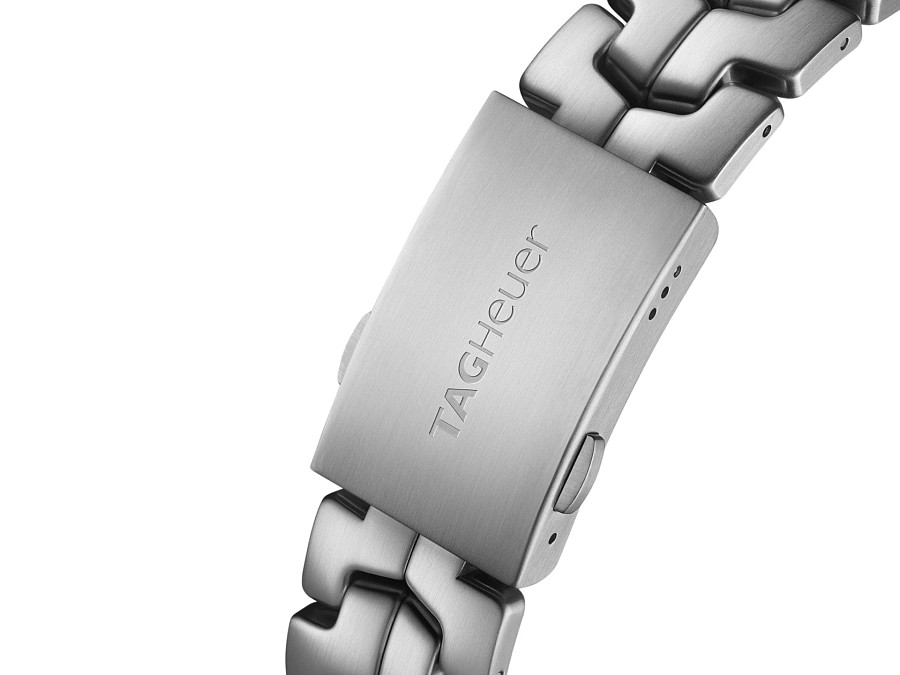 Часы TAG Heuer Formula 1 CAZ201D.BA0633 — артикул CAZ201D.BA0633