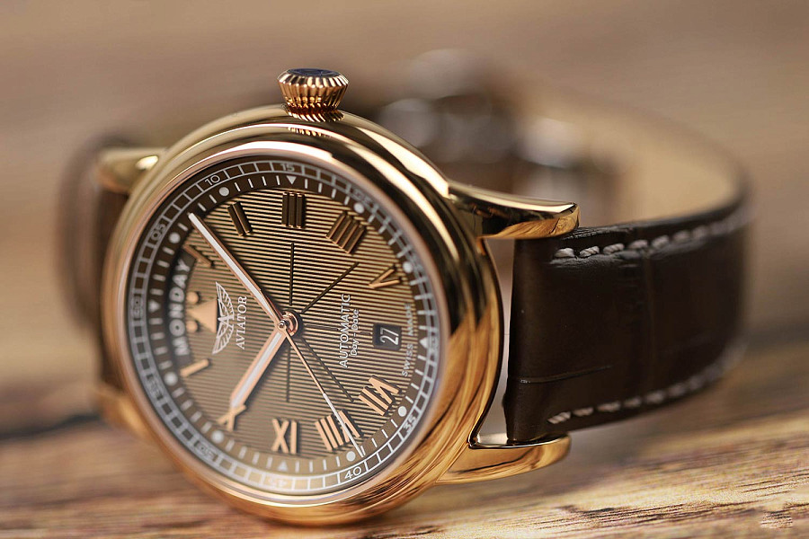 Часы Aviator Douglas Day-Date V.3.35.2.280.4 — кожаный, мужские