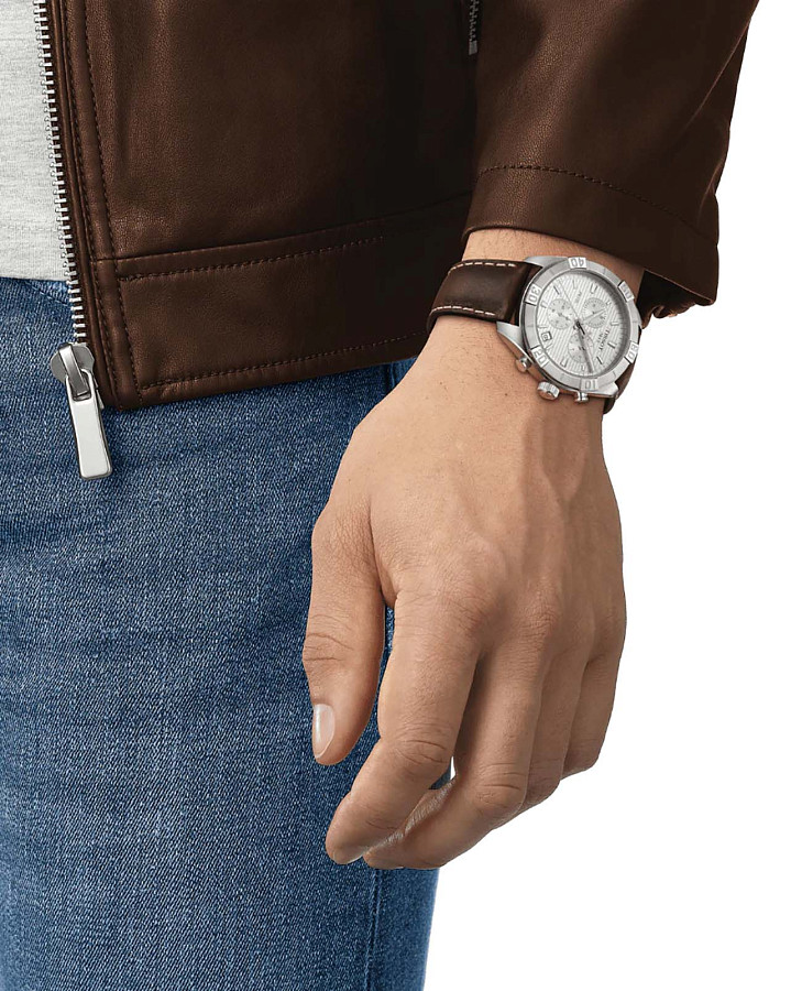 Часы Tissot PR 100 Sport Gent Chronograph T101.617.16.031.00 — кварцевые, металл сталь