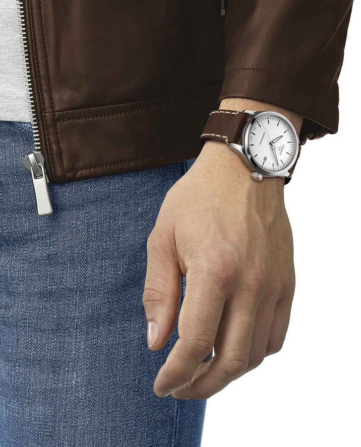 Часы Tissot Gent XL Swissmatic T116.407.16.011.00 — механические, сталь металл