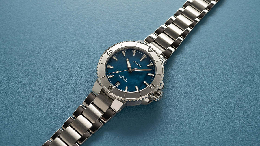 Часы Oris Aquis Date 01 733 7770 4155-07 8 18 05P — нержавеющая сталь, женские