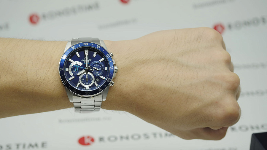 Часы Casio Edifice EFV-570D-2AVUDF (EFV-570D-2A) — мужские, серебристый